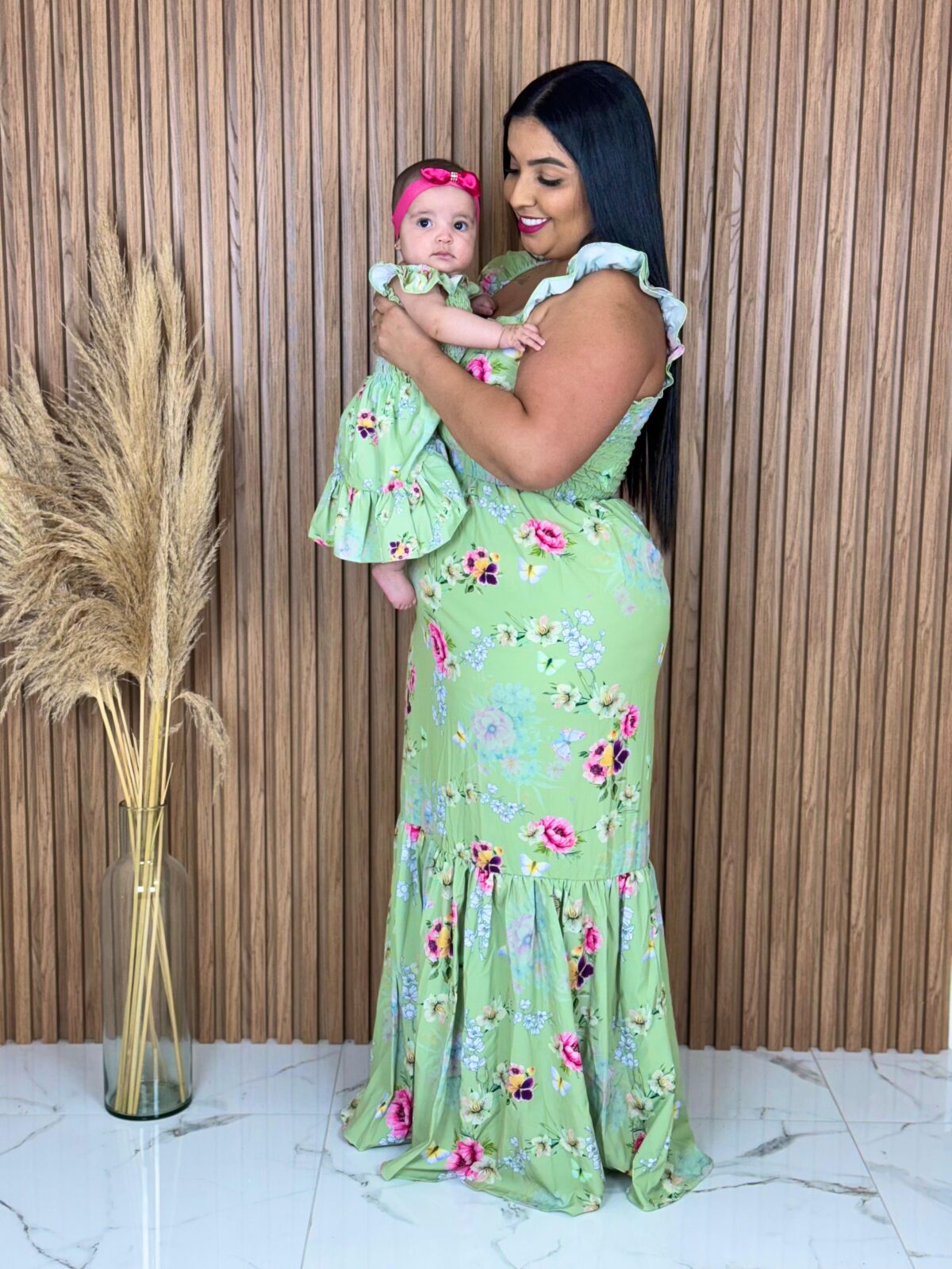 Vestido Mãe e Filha Longo / Verde com Rosas - Imagem 2