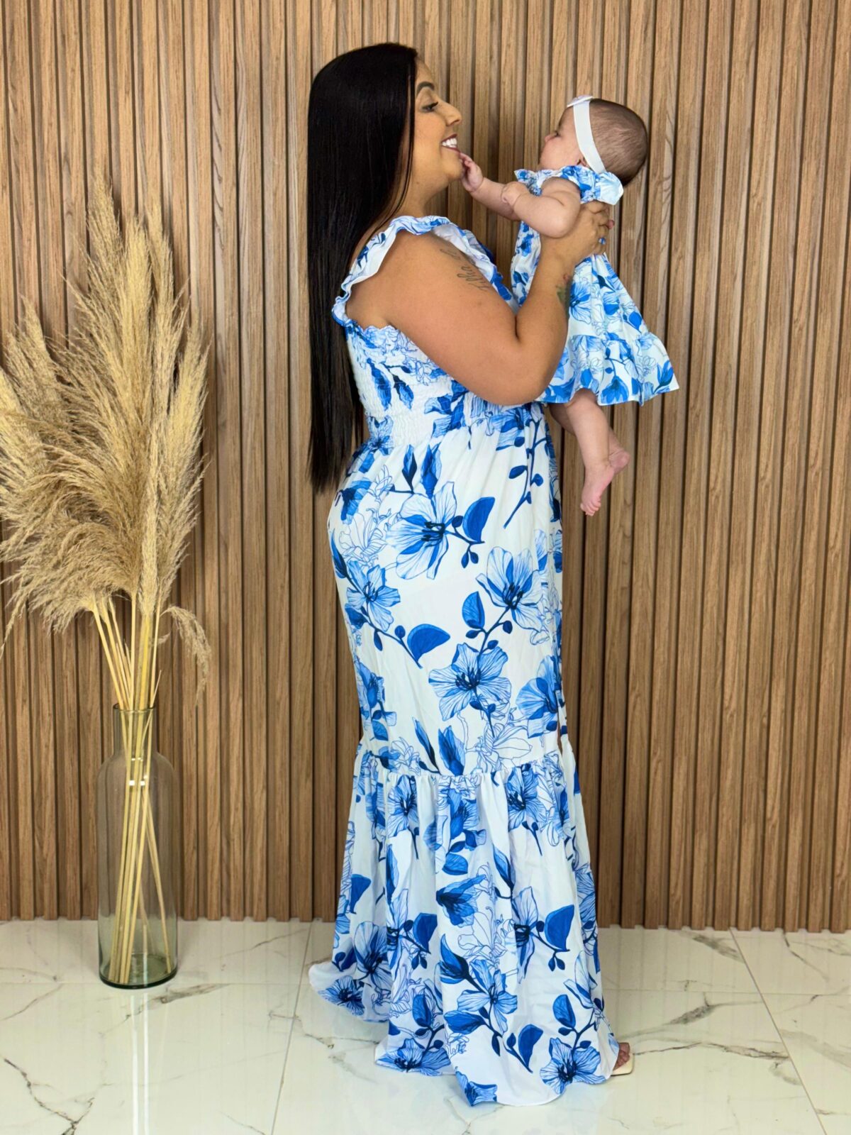 Vestido Mãe e Filha Longo / Branco e Azul - Imagem 2