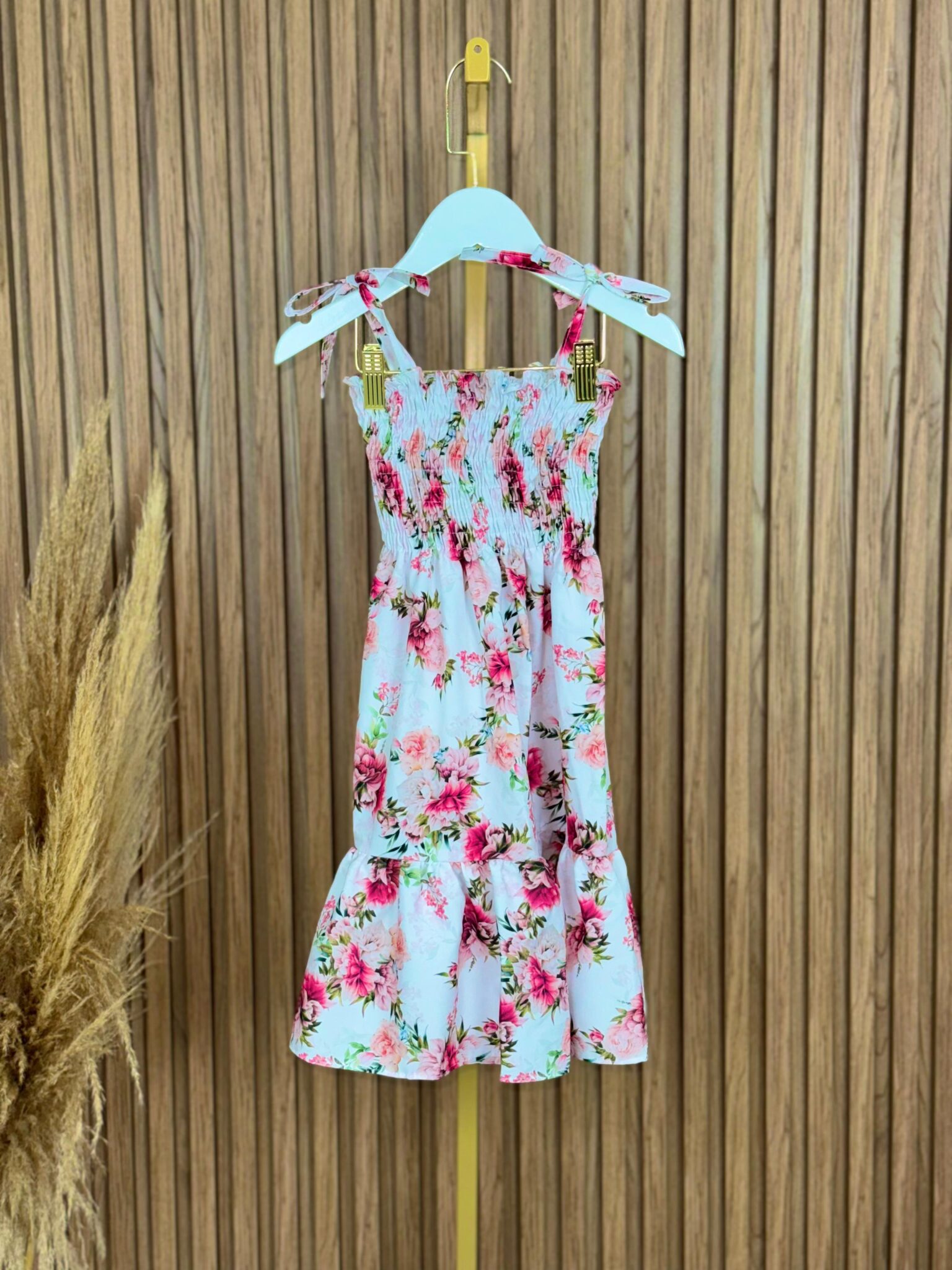 WhatsApp Image 2025-06-05 at 11.52.35-2 Vestido Filha Branco com Rosas - Imagem 1