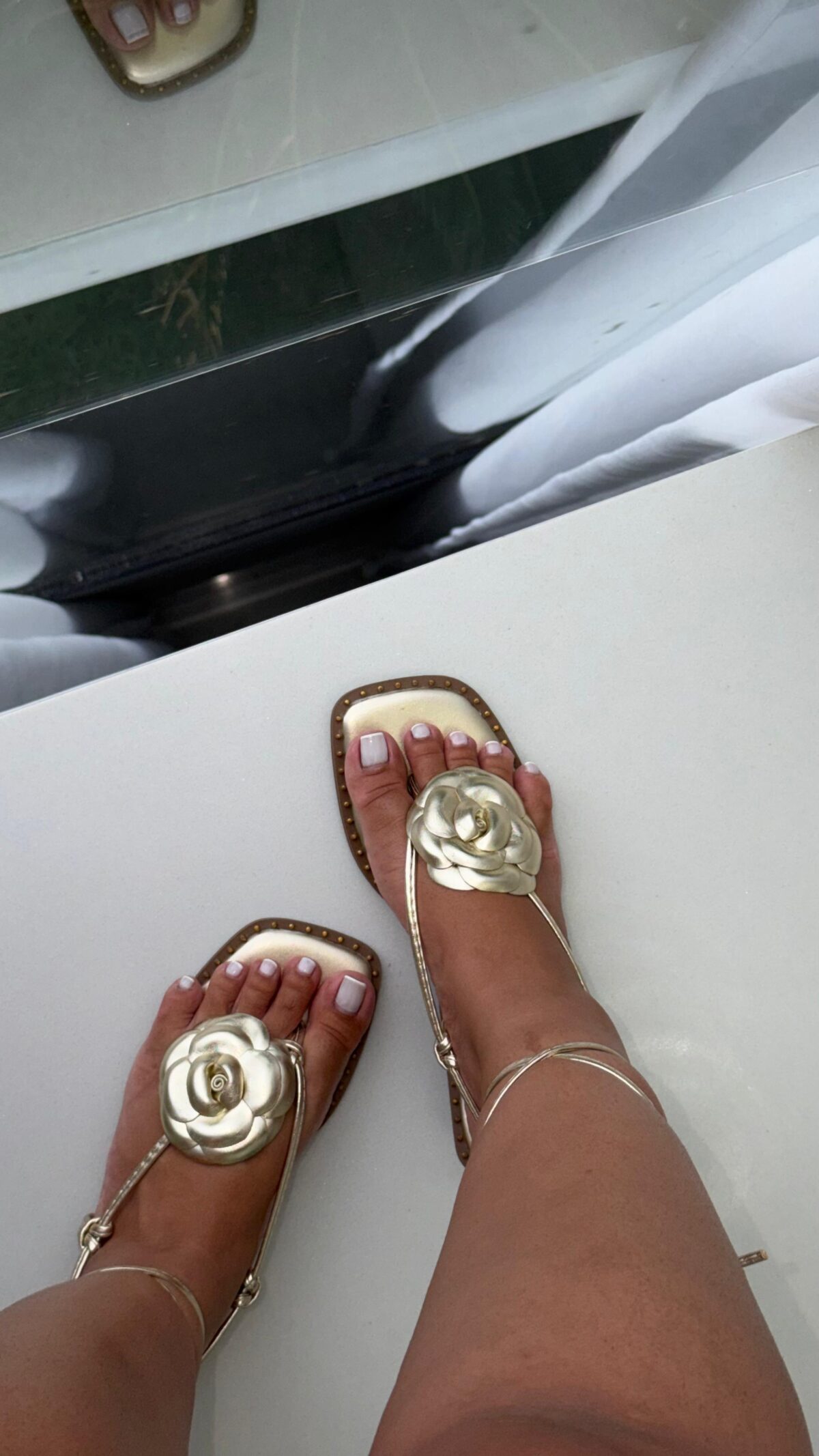 Rasteirinha Flor Charm - Imagem 11